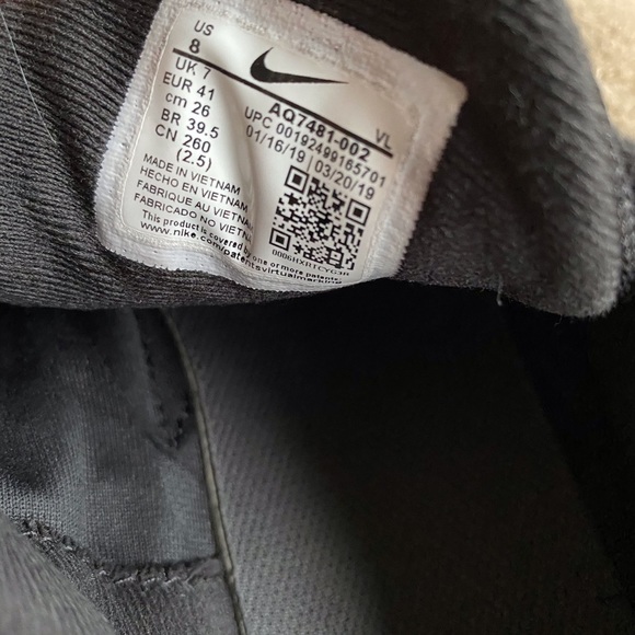 Nike Running Shoes - Picture 5 of 5